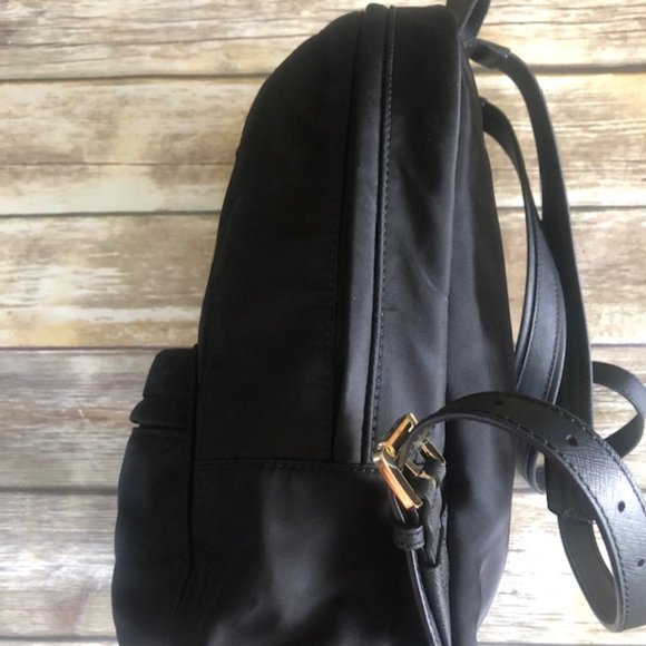 MICHAEL KORS JET SET BACKPACK W/LEATHER STRAPS main image 5